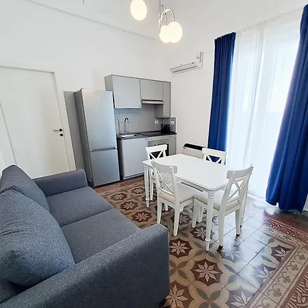 Almarè House Appartamento Giardini Naxos